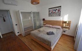 Casa Nel Borgo Vicinissima Al Centro Di Torino